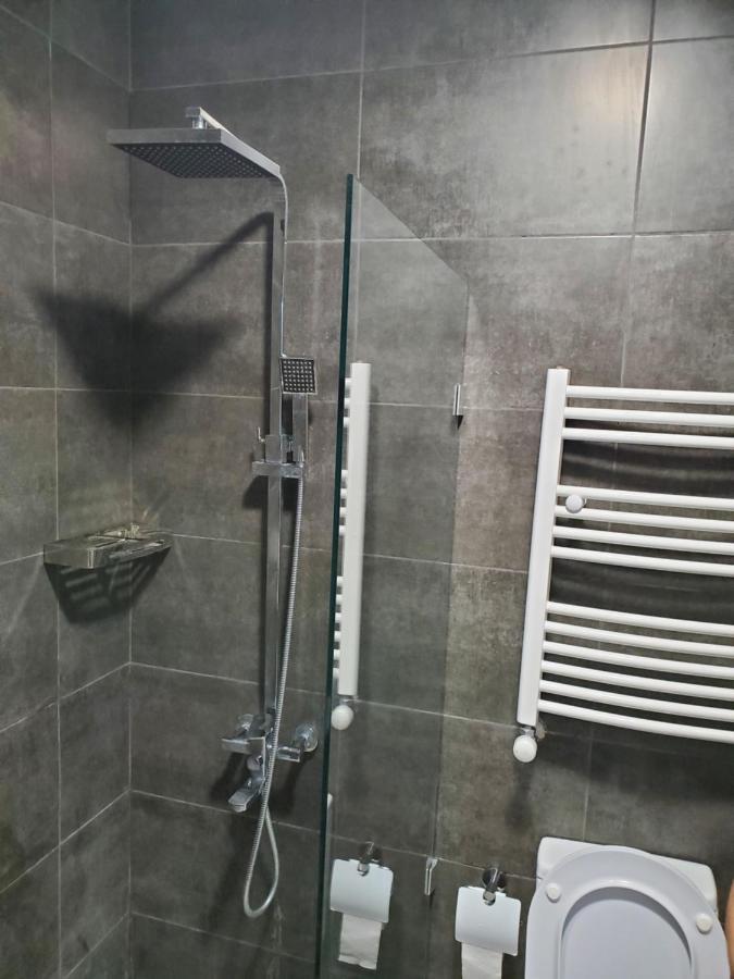 Cozy 1-Bedroom Unit In Tbilisi, With Amazing View エクステリア 写真
